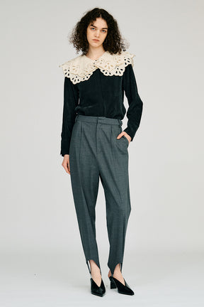 Embroidery Scallop Collar Blouse - 2026AUTUMN