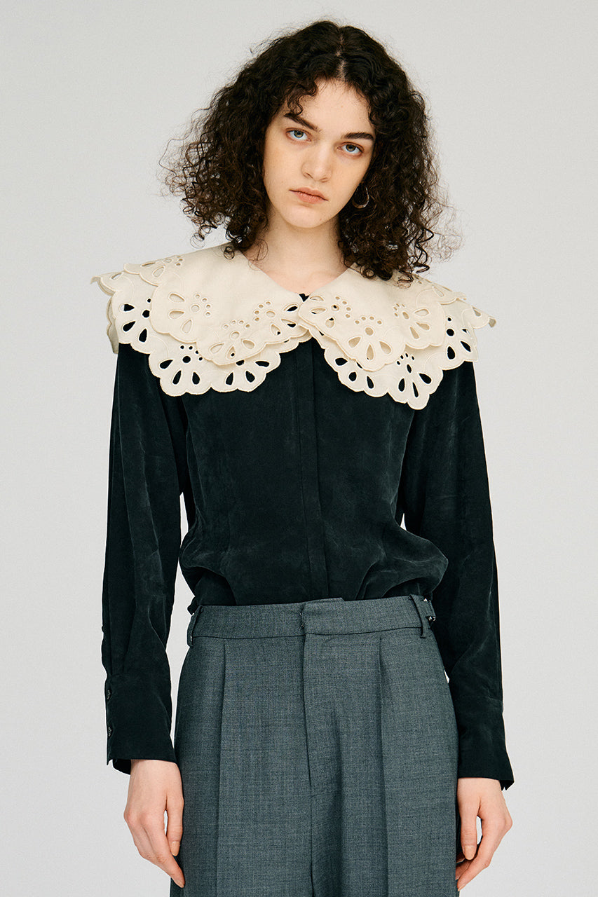Embroidery Scallop Collar Blouse - 2026AUTUMN