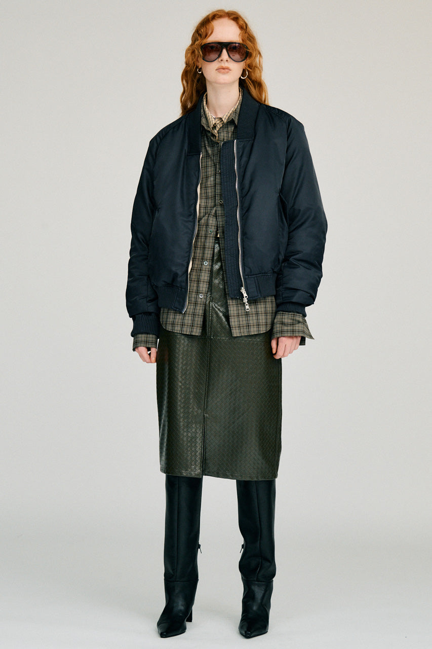 H:177cm