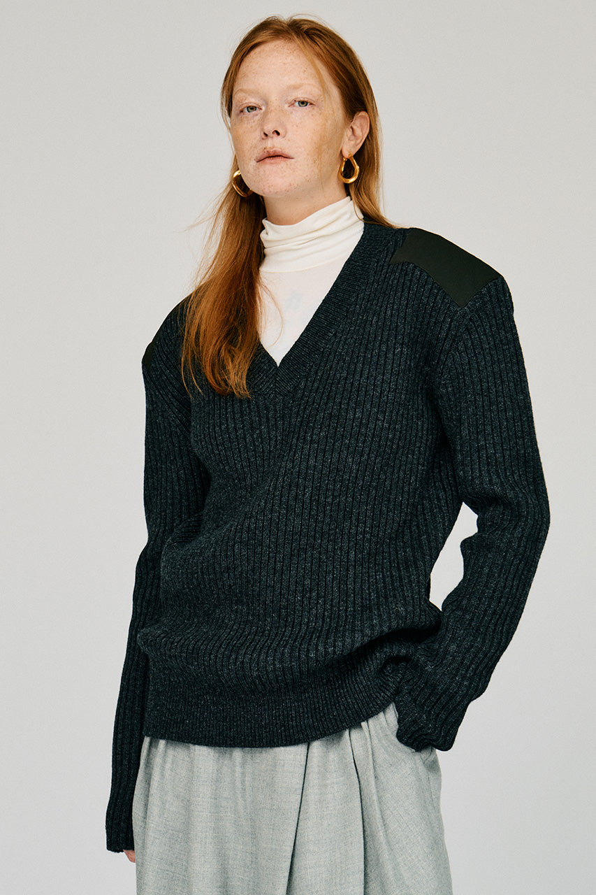 Shoulder Patch V-Neck Rib Knit - 2026WINTER