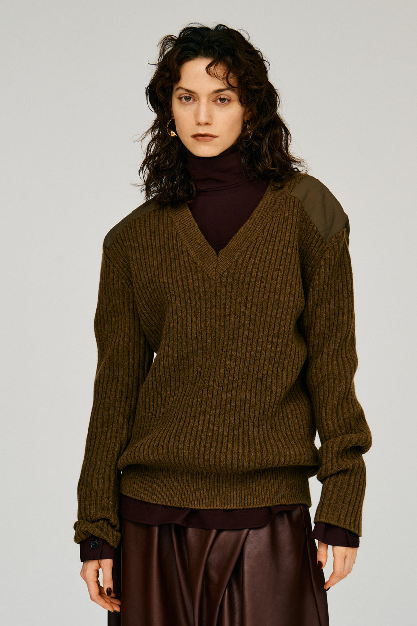 Shoulder Patch V-Neck Rib Knit - 2026WINTER