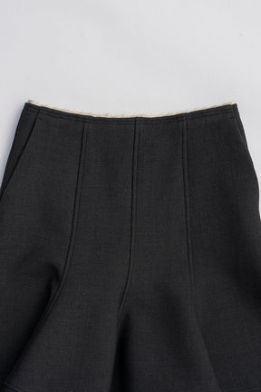 Form Flare Skirt - 2025 WINTER