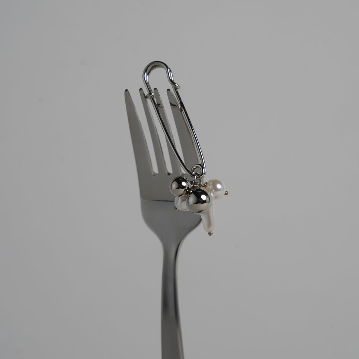ABBEY BROOCH