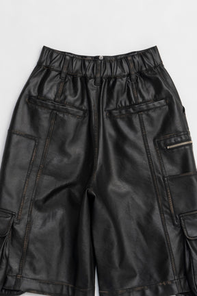 【25 SPRING PRE ORDER】Leather Cargo Shorts