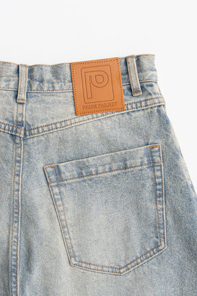 High-waisted Curved Denim - PRE ORDER
