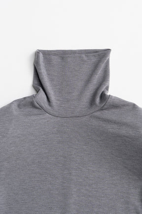 Power Shoulder High-Neck Top - 2026AUTUMN