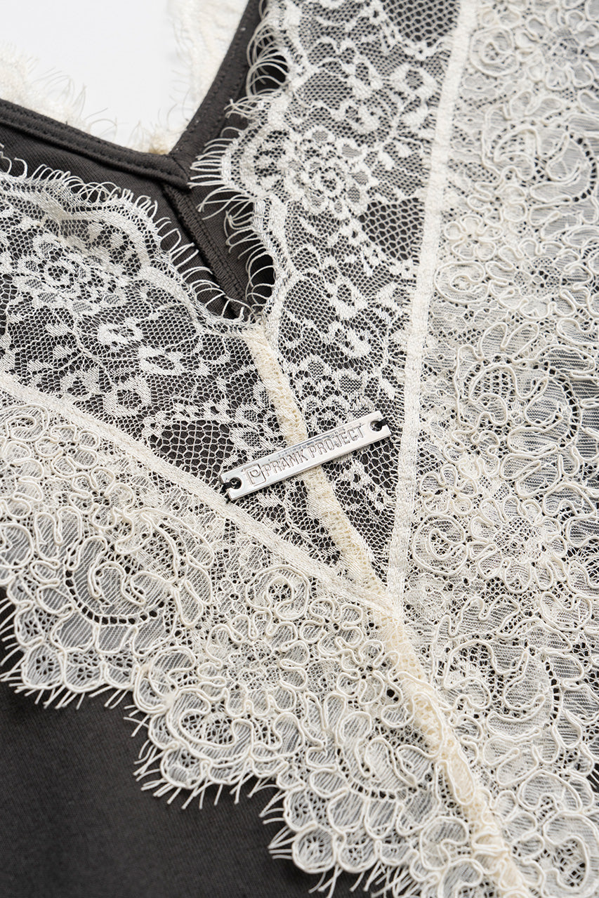 V-Neck Lace T-Shirt - 26SUMMER 2nd