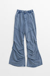 28999526907947