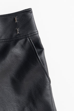 Synthetic Leather Half Pants - 2026AUTUMN