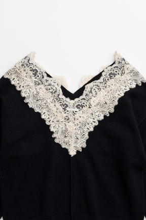 V-Neck Lace Knit - 2026AUTUMN