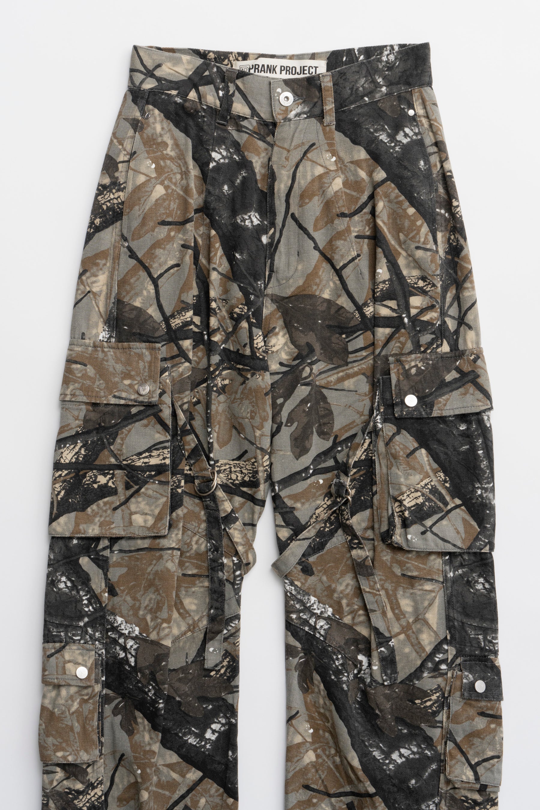 【25 SPRING PRE ORDER】Camo Barrel Leg Cargo Pants