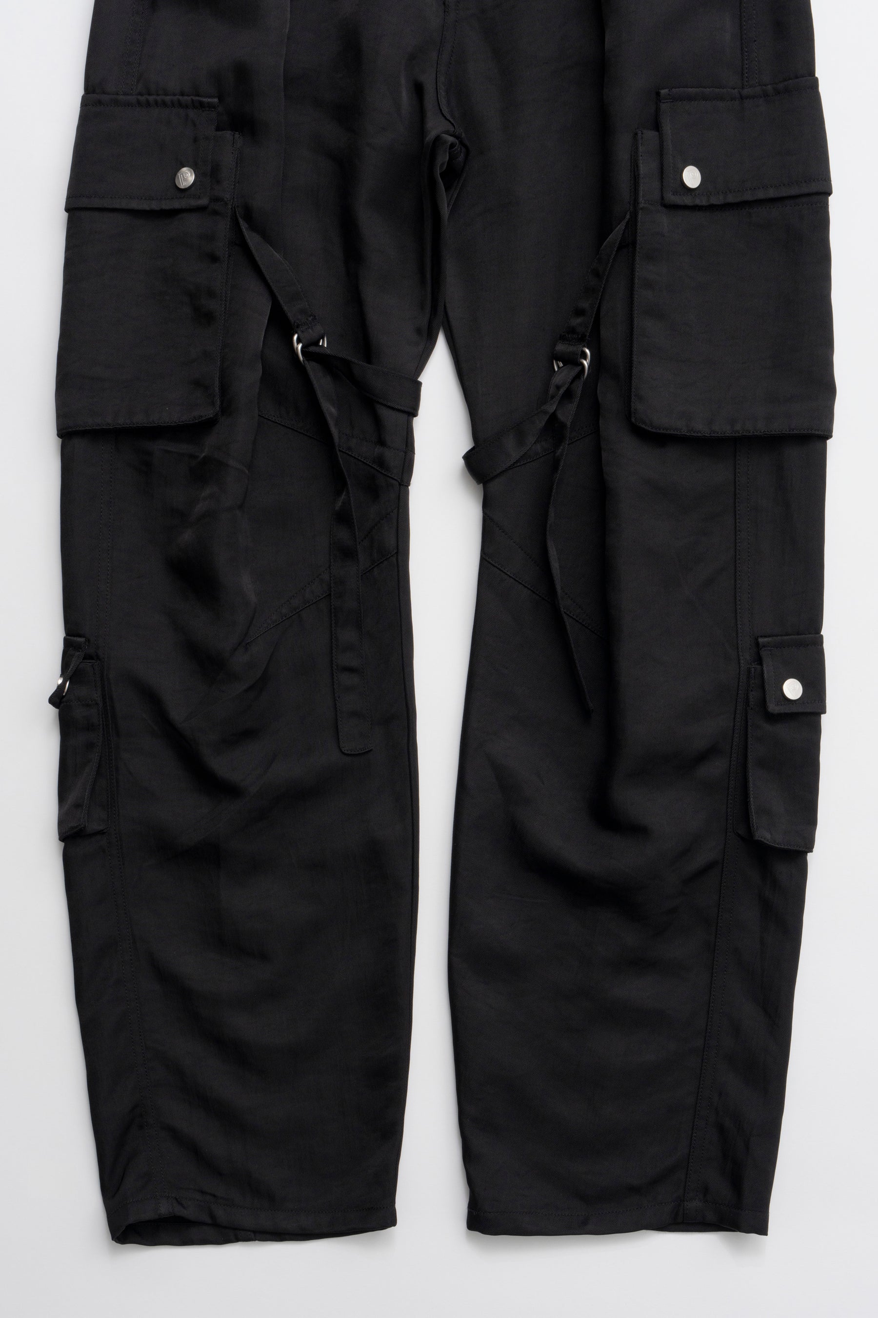 【25 SPRING PRE ORDER】Barrel Leg Cargo Pants