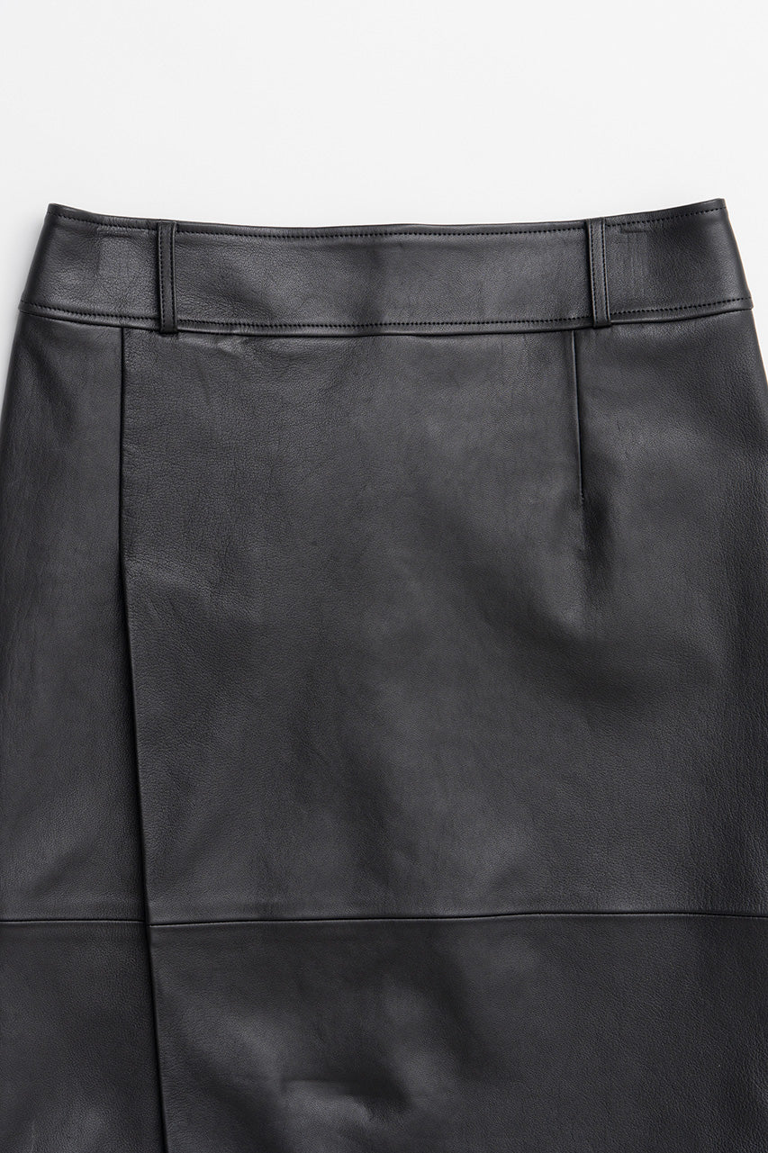 【AYUMI HAMAMOTO COLLABORATION】Sheepskin Leather Slit Skirt - PRE ORDER