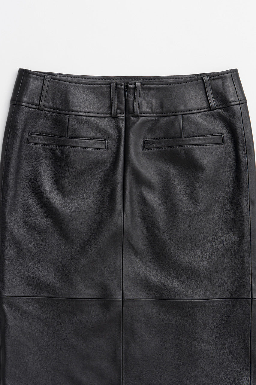 【AYUMI HAMAMOTO COLLABORATION】Sheepskin Leather Slit Skirt - PRE ORDER