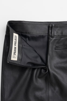 【AYUMI HAMAMOTO COLLABORATION】Sheepskin Leather Slit Skirt - PRE ORDER