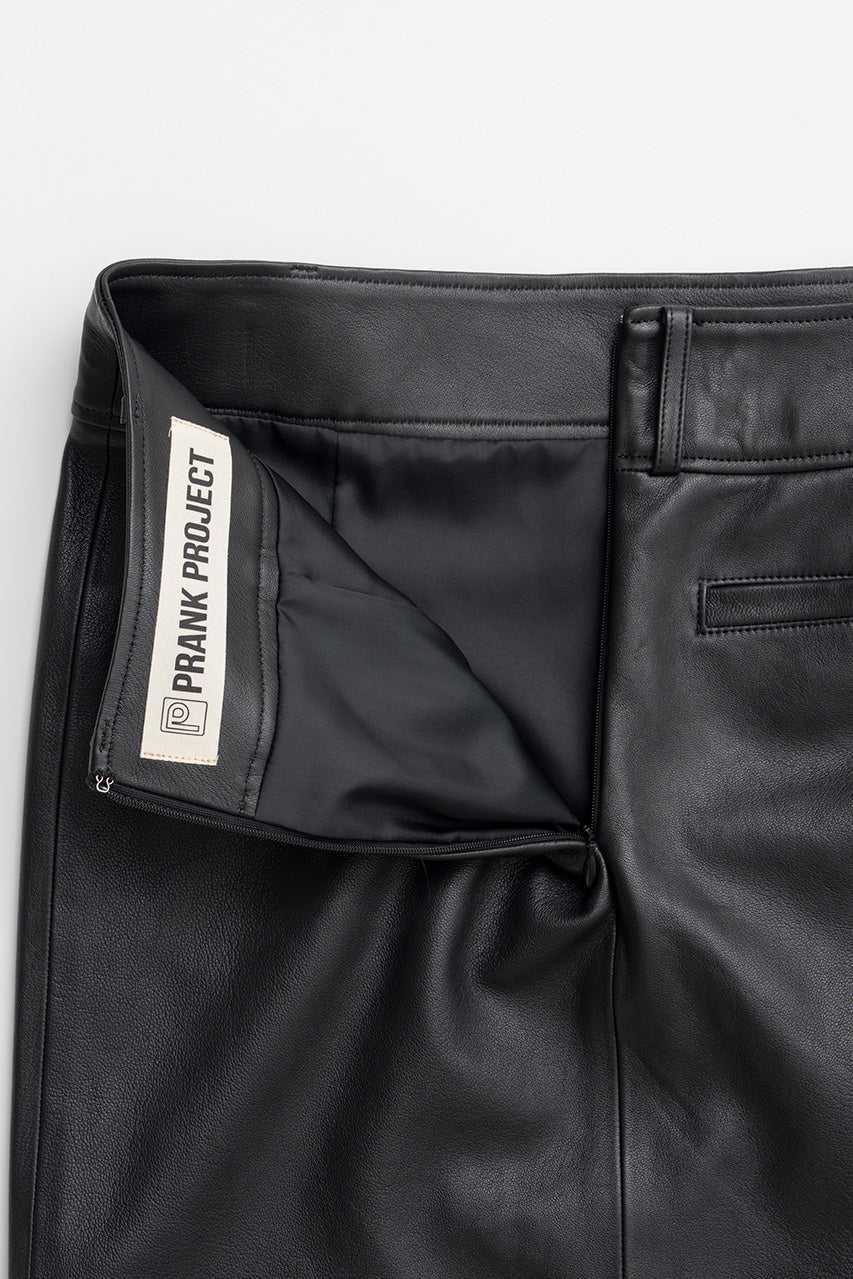 【AYUMI HAMAMOTO COLLABORATION】Sheepskin Leather Slit Skirt - PRE ORDER