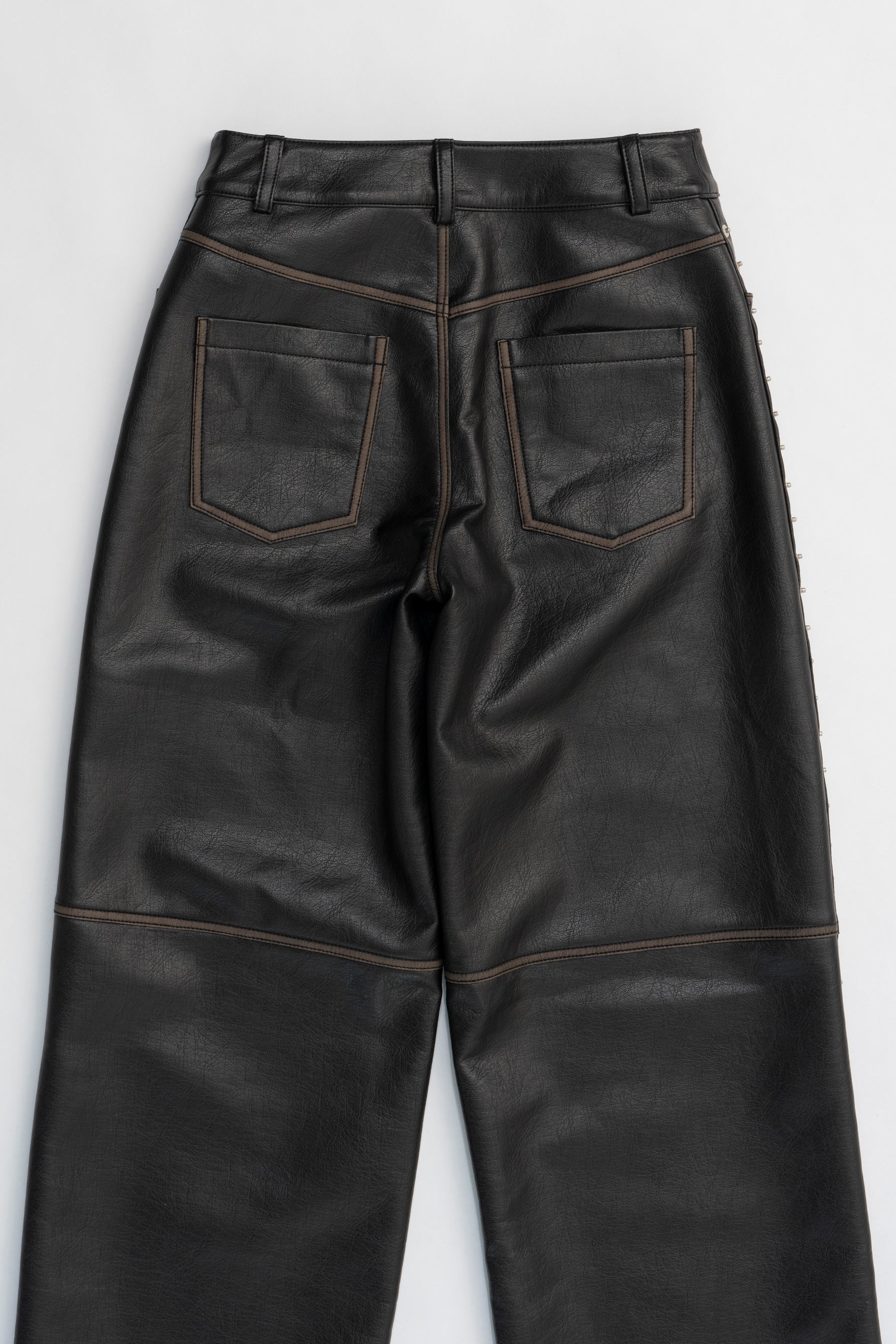 【24WINTER PRE ORDER】Vegan Leather Pants