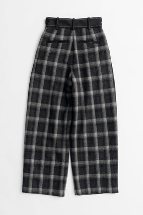 Hand-Like Stitch Tuck Pants - 2026WINTER