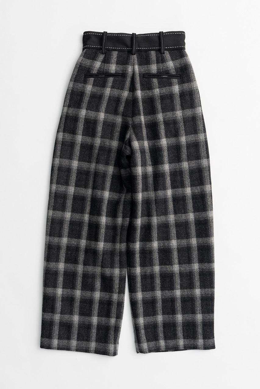 Hand-Like Stitch Tuck Pants - 2026WINTER