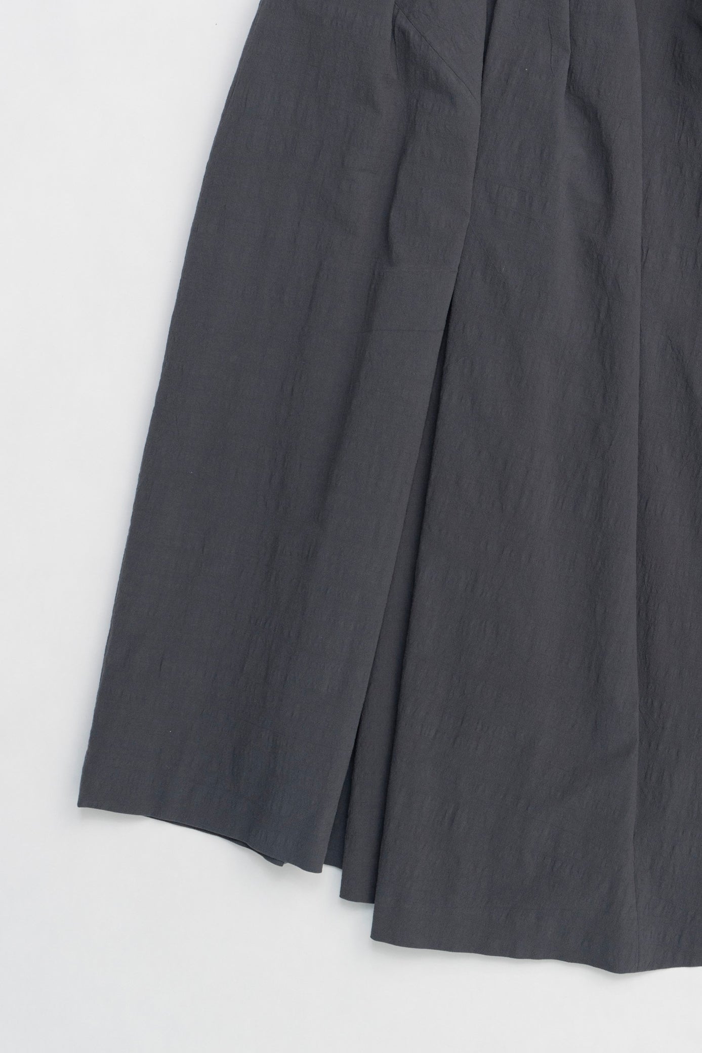 【25 SPRING PRE ORDER】Washer Volume Cocoon Skirt