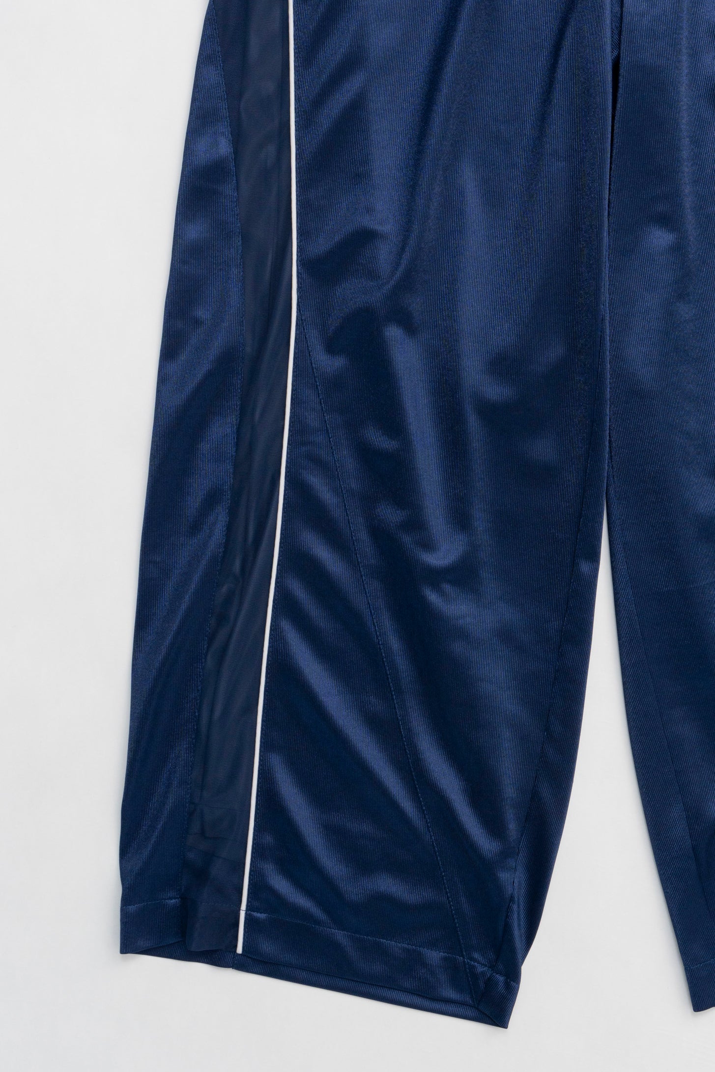 【25 SPRING PRE ORDER】Glossy Volume Jersey Pants