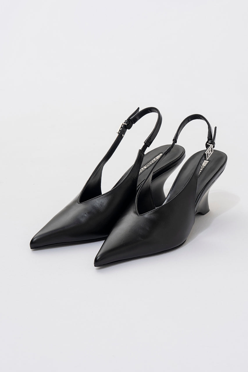 V-Cut Wedge Pumps - 2025 WINTER