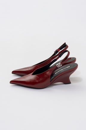 V-Cut Wedge Pumps - 2025 WINTER
