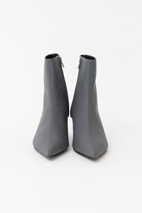 Pointed-toe Short Boots