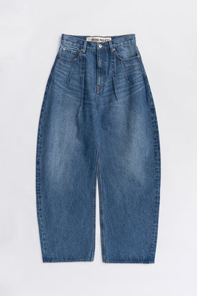 High-waisted Curved Denim - PRE ORDER
