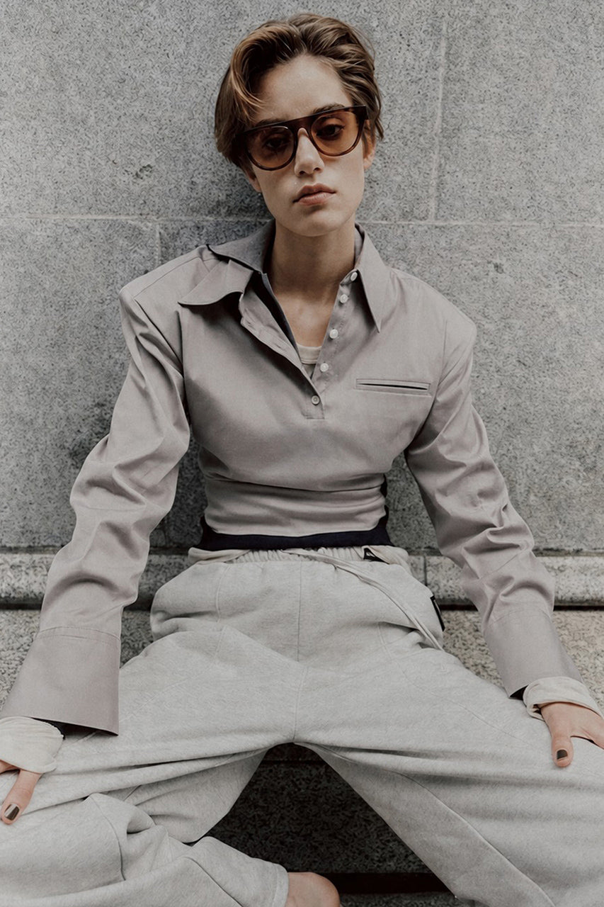 【AYUMI HAMAMOTO COLLABORATION】Shoulder Pad High-Stretch Broadcloth Shirt - 2026AUTUMN