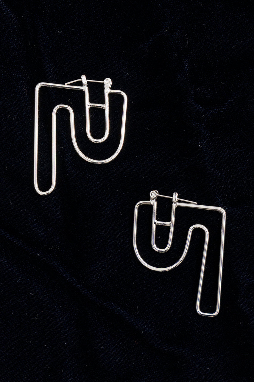 One-stroke P Earrings