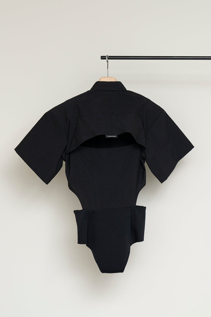 [SALE] HALF SLEEVE SHIRT BODYSUIT